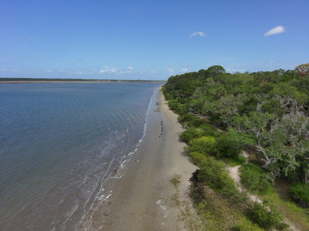 A medium energy shoreline in northeast Florida